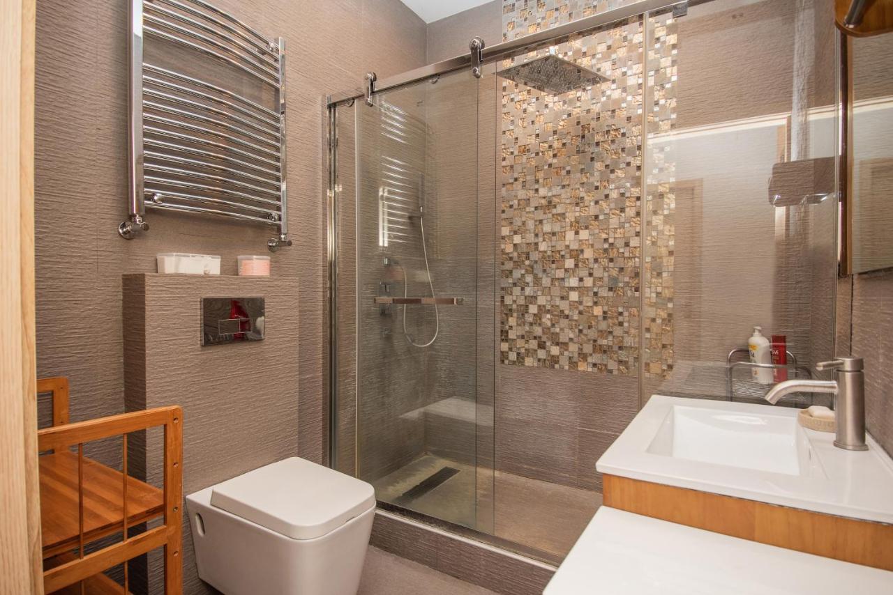 Luxury 4 Bedroom Apartment #1 In The City Center Of Tbilisi Eksteriør billede