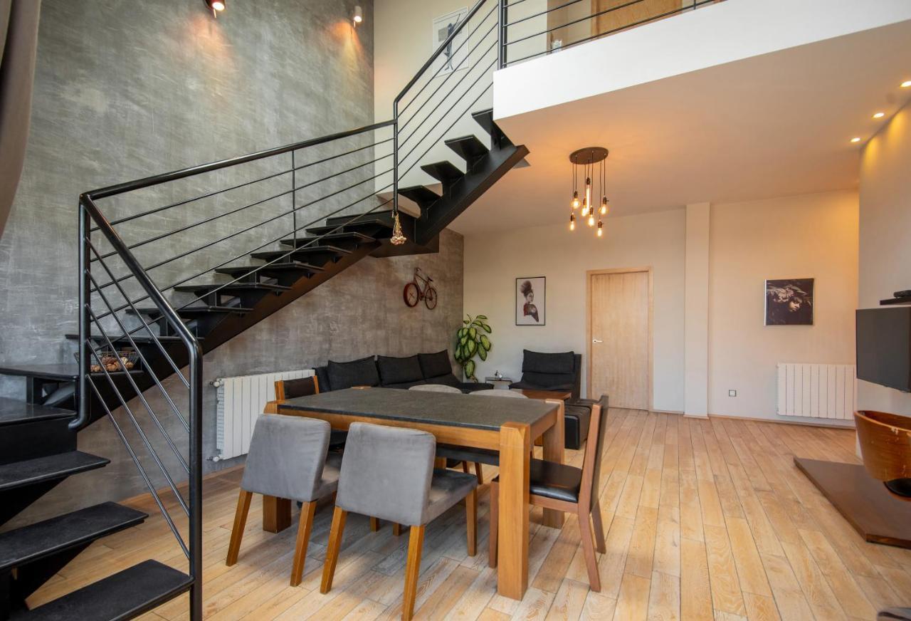 Luxury 4 Bedroom Apartment #1 In The City Center Of Tbilisi Eksteriør billede