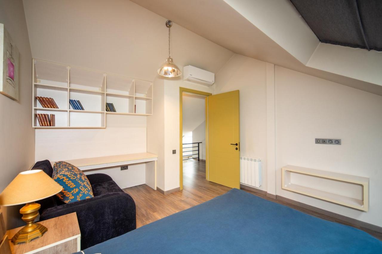Luxury 4 Bedroom Apartment #1 In The City Center Of Tbilisi Eksteriør billede