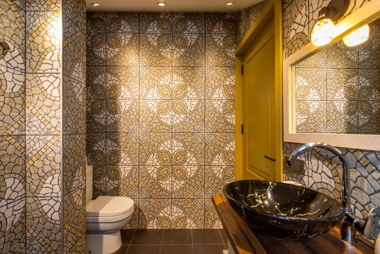Luxury 4 Bedroom Apartment #1 In The City Center Of Tbilisi Eksteriør billede