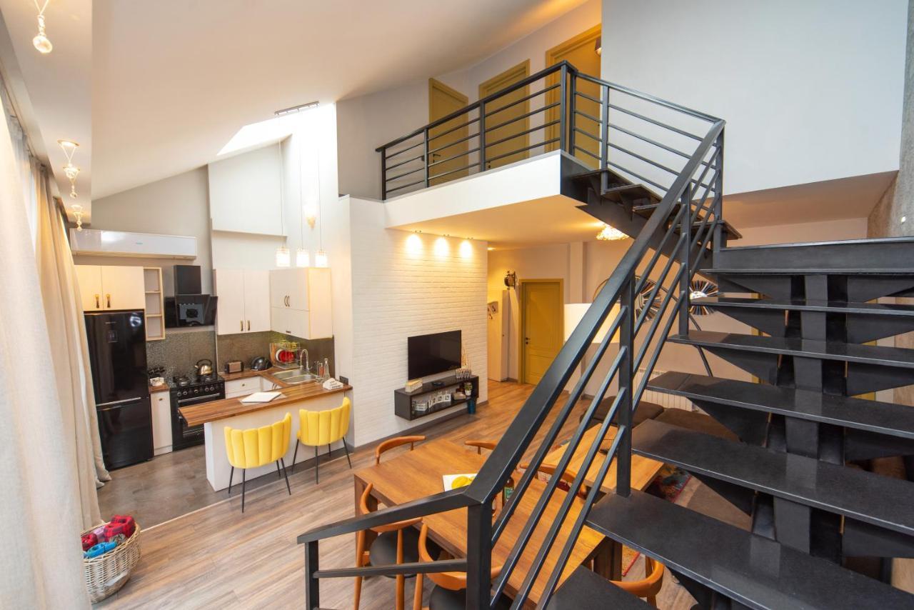 Luxury 4 Bedroom Apartment #1 In The City Center Of Tbilisi Eksteriør billede